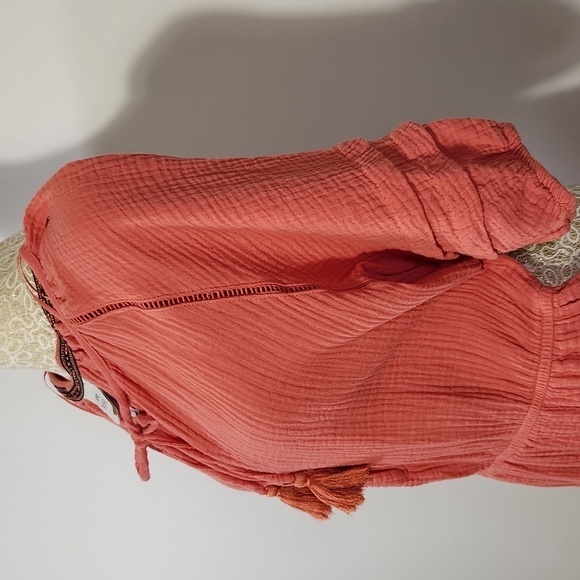Knox Rose Romper Size M Coral Gauze V Neck Tassel Tie Side Pockets Cut Out Boho - Picture 7 of 15